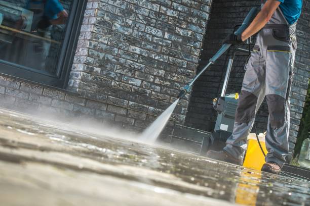 Best Pool Deck Cleaning  in Great Neck, NY
